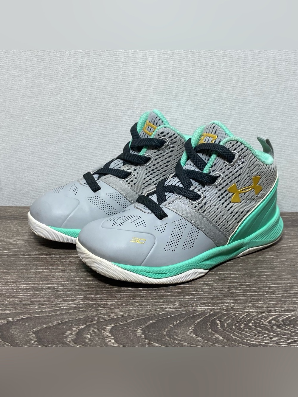 UNDER ARMOUR Toddler Curry 2 Mint Green Basketball Shoes Size 7